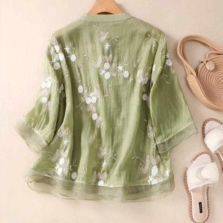 Marie - Bloemenknopen Blouse