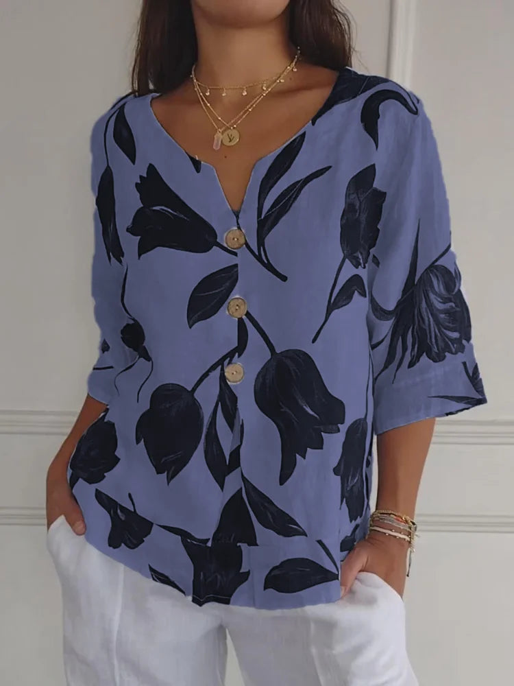 Maxine™ Bloemenknopenblouse