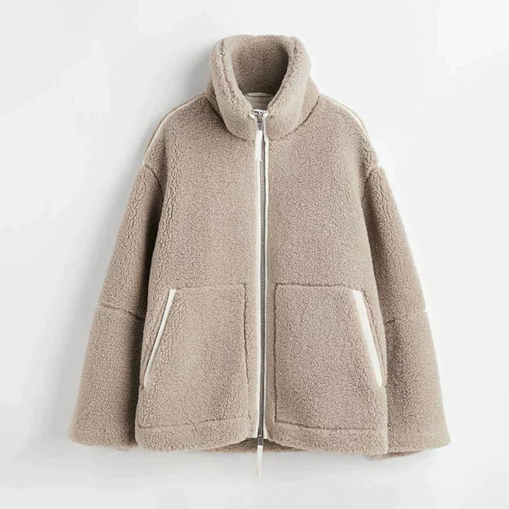 Liora – Oversized Teddyjassen