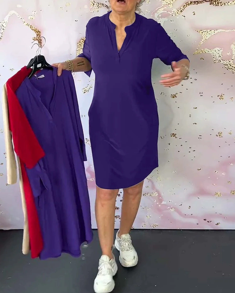 Hanneke™ | Effen jurk met V-hals